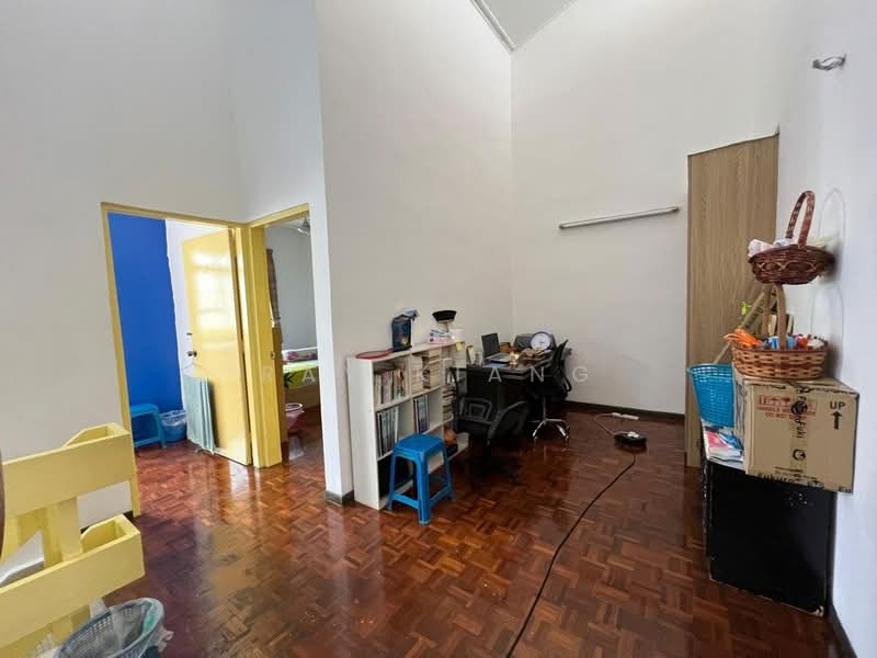 2-storey Terraced House for Sale in Taman Tasek (Johor Bahru) - Ray Kiang - Study - PropertyGuru.com.my