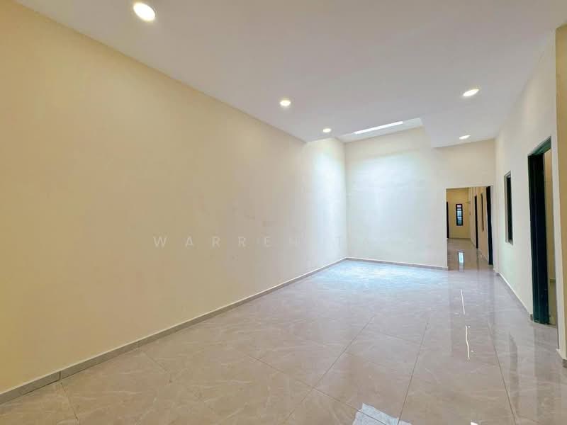 1-storey Terraced House for Sale in Gelang Patah (Johor) - Warren Tay - Interior - PropertyGuru.com.my