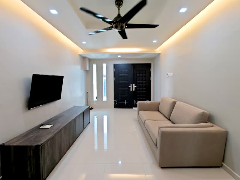 1-storey Terraced House for Sale in Bukit Indah 2 (Iskandar Puteri (Nusajaya)) - TK Ding - Living Room - PropertyGuru.com.my
