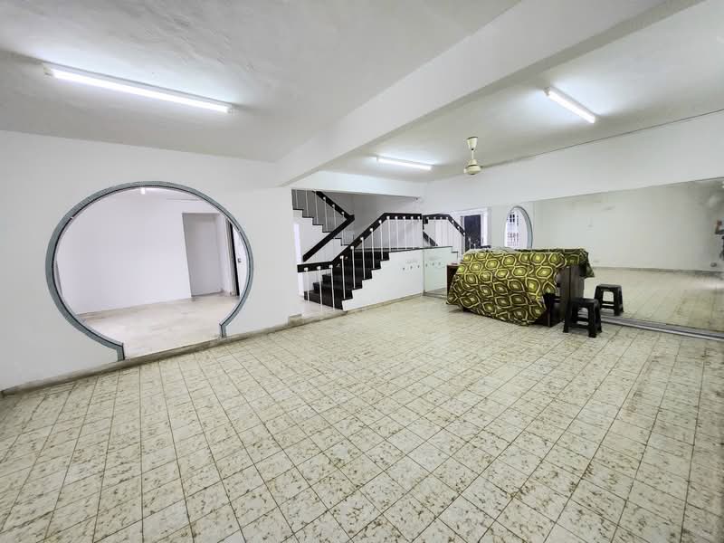 Semi-Detached House for Sale in Taman Pelangi (Johor Bahru) - SK GOO - PropertyGuru.com.my