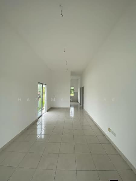 1-storey Terraced House for Sale in Seremban 2 (Negeri Sembilan) - Hazeman Omar - Interior - PropertyGuru.com.my