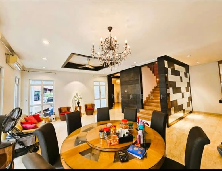Rumah Berkembar untuk Dijual di Damansara Legenda (Petaling Jaya) - Alfred Cheah - Dining Room - PropertyGuru.com.my