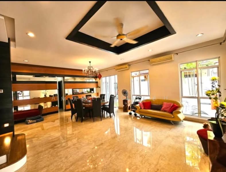 Semi-Detached House for Sale in Damansara Legenda (Petaling Jaya) - Alfred Cheah - Living Room - PropertyGuru.com.my