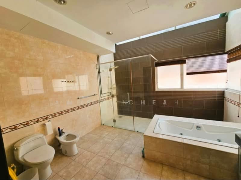 Rumah Berkembar untuk Dijual di Damansara Legenda (Petaling Jaya) - Alfred Cheah - Bathroom - PropertyGuru.com.my