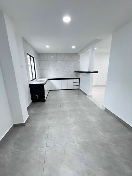 2-storey Terraced House for Sale in Bukit Indah (Iskandar Puteri (Nusajaya)) - Reny Hee - Kitchen - PropertyGuru.com.my