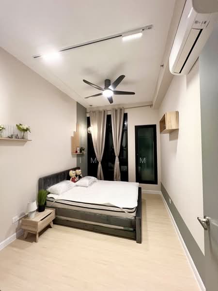Service Residence for Sale at Paradigm Residence - Jim Lim - Bedroom - PropertyGuru.com.my