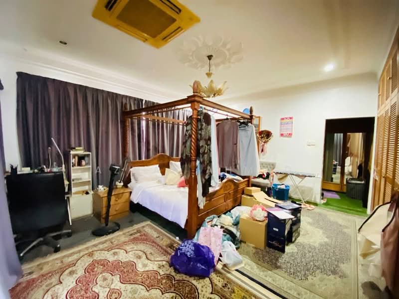 For Sale - Seksyen 7