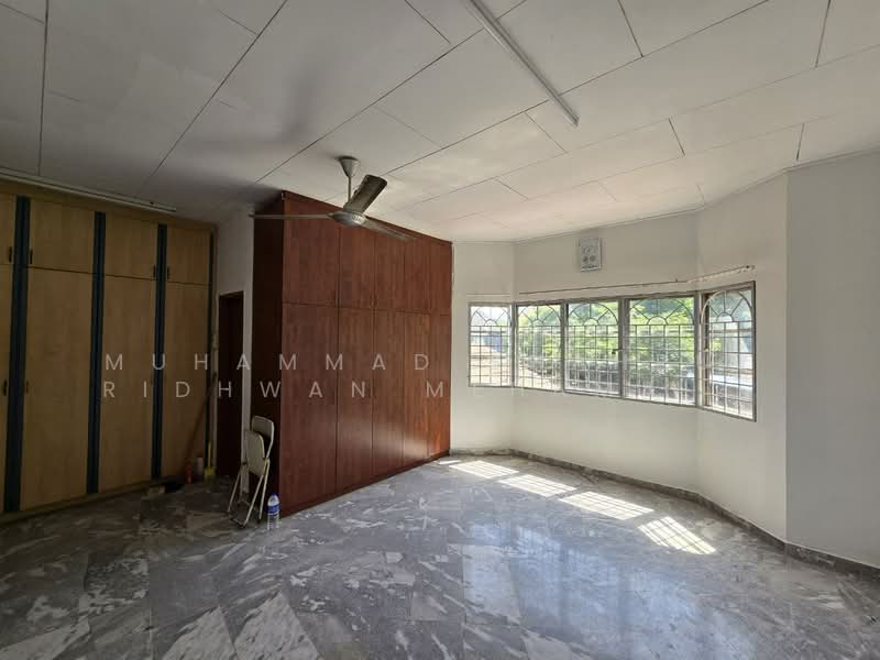 Taman Desa Mewah untuk Untuk Dijual - RM 465,000, Apr 2026 - Master Bedroom - PropertyGuru.com.my