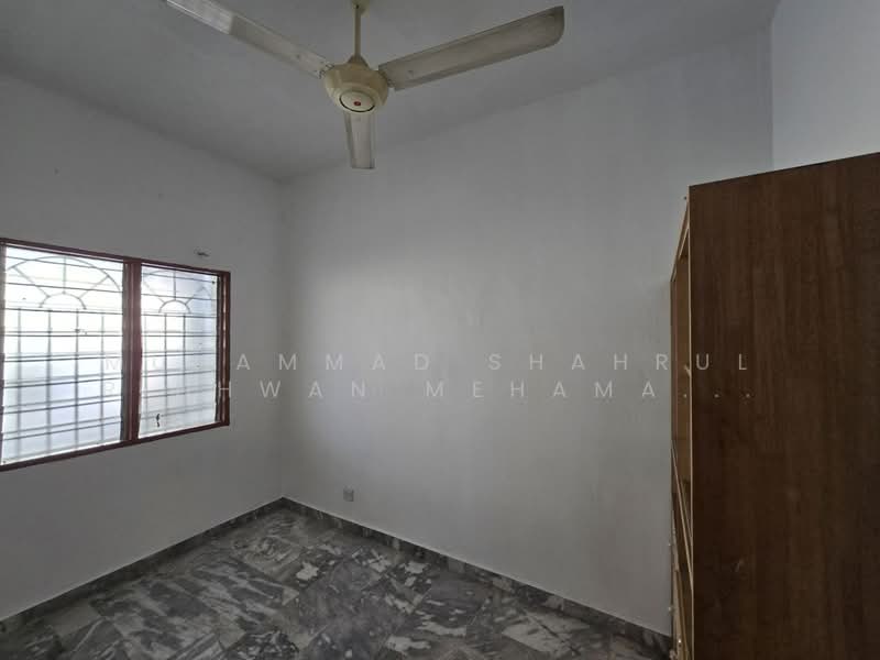 Taman Desa Mewah untuk Untuk Dijual - RM 465,000, Apr 2026 - Ground Floor Bedroom - PropertyGuru.com.my