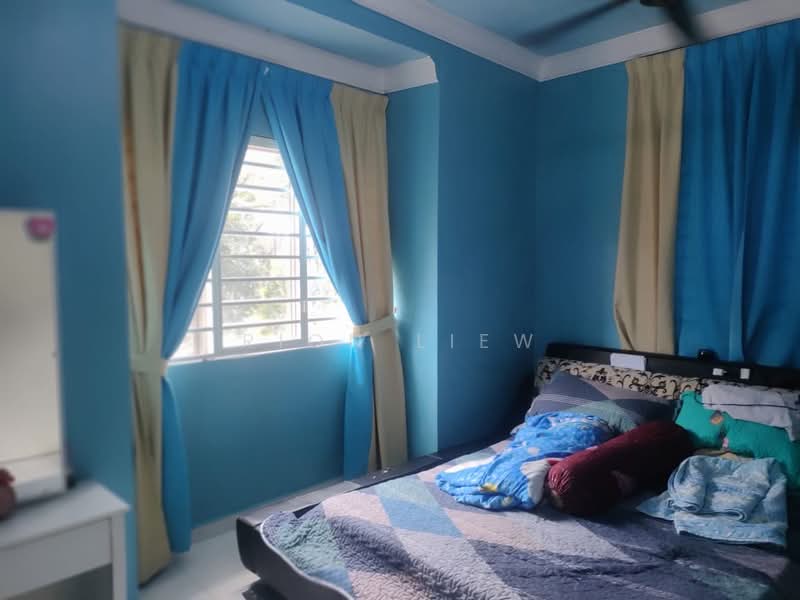 Terraced House for Sale in Sungai Buloh (Selangor) - Rion Liew - Bedroom - PropertyGuru.com.my