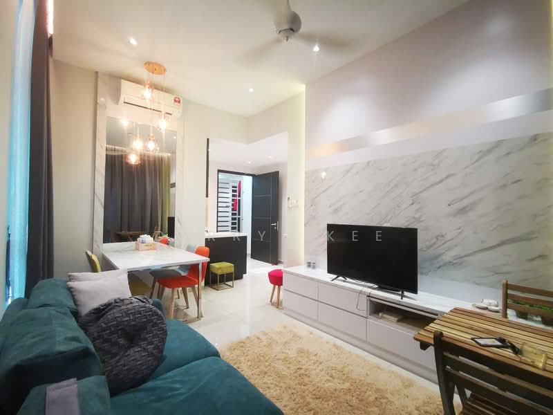 Wave @ Marina Cove untuk Untuk Dijual - RM 355,000, Mac 2026 - Living Room - PropertyGuru.com.my