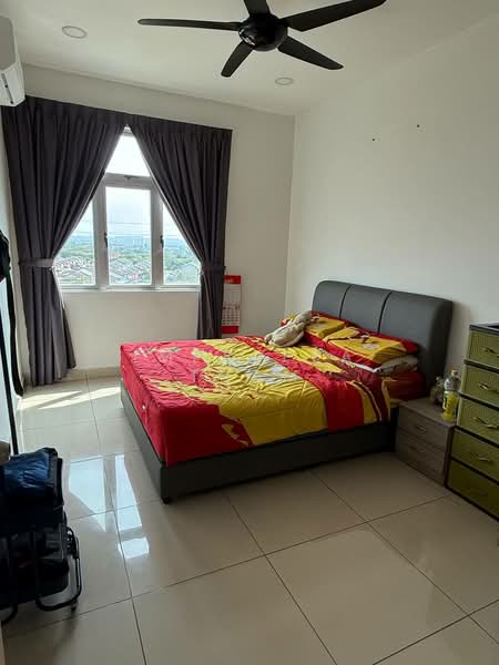 Service Residence for Sale at Meridin Bayvue Serviced Apartment - Impreeza Tham - Bedroom - PropertyGuru.com.my