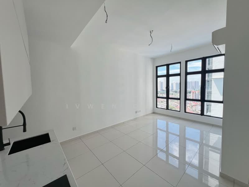 Space Residency untuk Untuk Disewa - RM 2,600 /bulan, Mac 2026 - Living Room - PropertyGuru.com.my