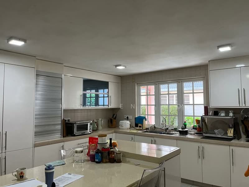 Bungalow for Sale in Taman TAR (Tun Abdul Razak) (Ampang) - Mow Peng Ho - Kitchen - PropertyGuru.com.my