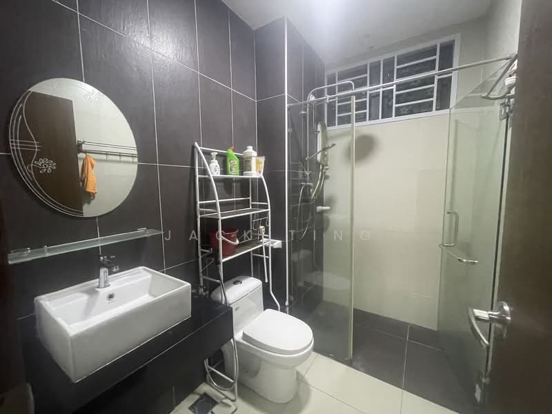 Service Residence for Rent at D'Secret Garden (Pangsapuri Kempas Indah) - Jack Ting - Bathroom - PropertyGuru.com.my