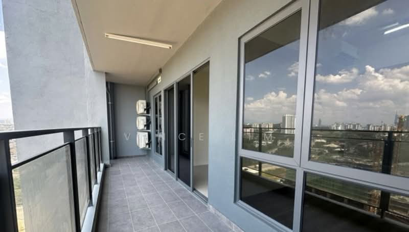 8th & Stellar untuk Untuk Disewa - RM 2,300 /bulan, Apr 2026 - Balcony - PropertyGuru.com.my