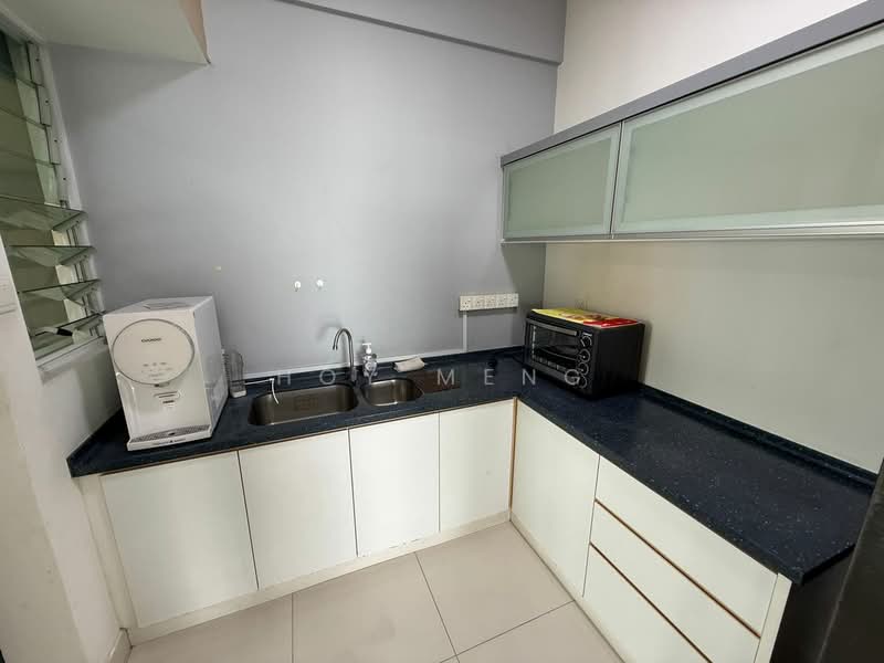 Platino Condominium untuk Untuk Disewa - RM 4,500 /bulan, Mac 2026 - Kitchen - PropertyGuru.com.my