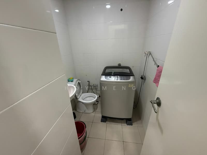 Platino Condominium untuk Untuk Disewa - RM 4,500 /bulan, Mac 2026 - Bathroom - PropertyGuru.com.my