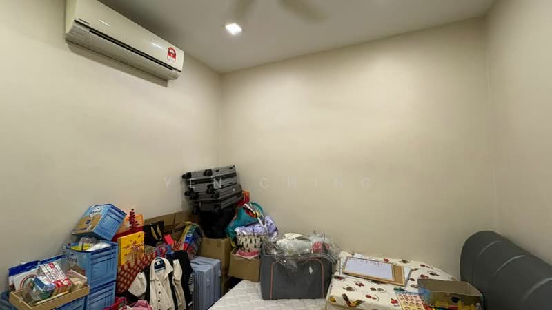 1.5-storey Terraced House for Sale in Kepong (Kuala Lumpur) - Yen Ching - Bedroom - PropertyGuru.com.my