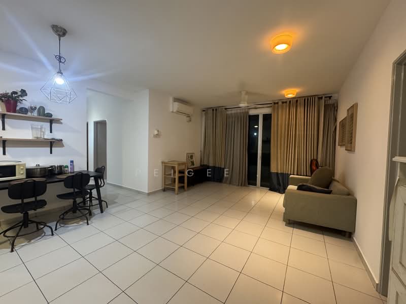 Service Residence for Rent at The Zizz @ Damansara North - PeiGee . - Living Room - PropertyGuru.com.my