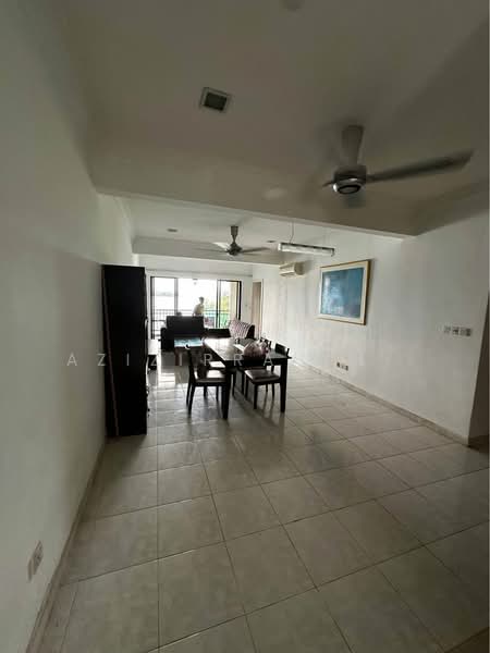Condominium for Sale at Cyber Heights Villa - Azizirrahim . - Living Room - PropertyGuru.com.my