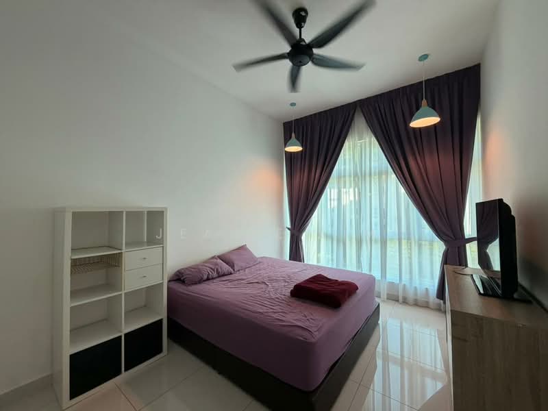 Ferringhi Residence 2 untuk Untuk Disewa - RM 2,199 /bulan, Mac 2026 - Bedroom - PropertyGuru.com.my