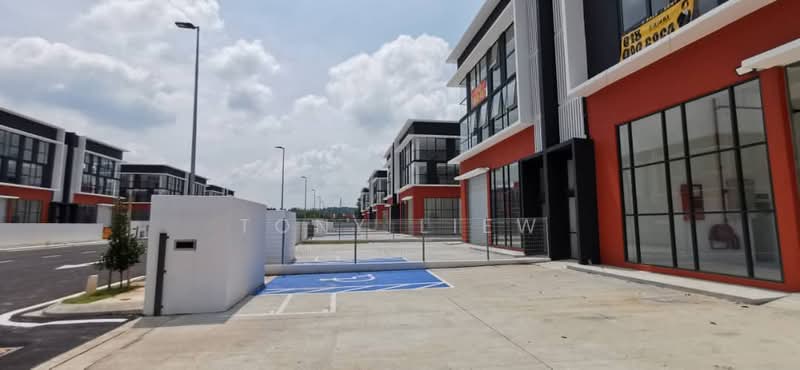 Semi-D Factory for Rent in Kota Puteri (Batu Arang) - Tony Liew - Exterior - PropertyGuru.com.my