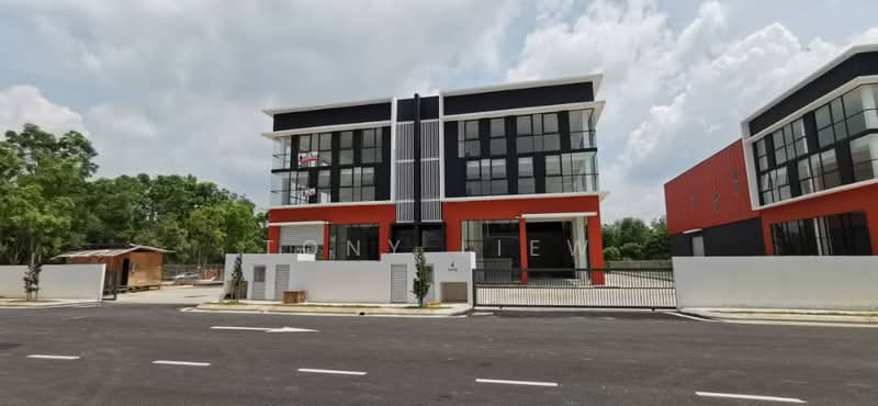 Semi-D Factory for Rent in Kota Puteri (Batu Arang) - Tony Liew - Exterior - PropertyGuru.com.my