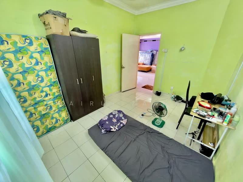 Apartment for Sale at Zamrud Apartment - Khairul Zainal - Bedroom - PropertyGuru.com.my