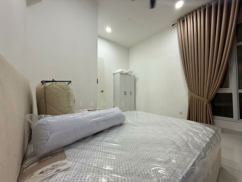 Ferringhi Residence 2 untuk Untuk Disewa - RM 2,299 /bulan, Mac 2026 - Bedroom - PropertyGuru.com.my