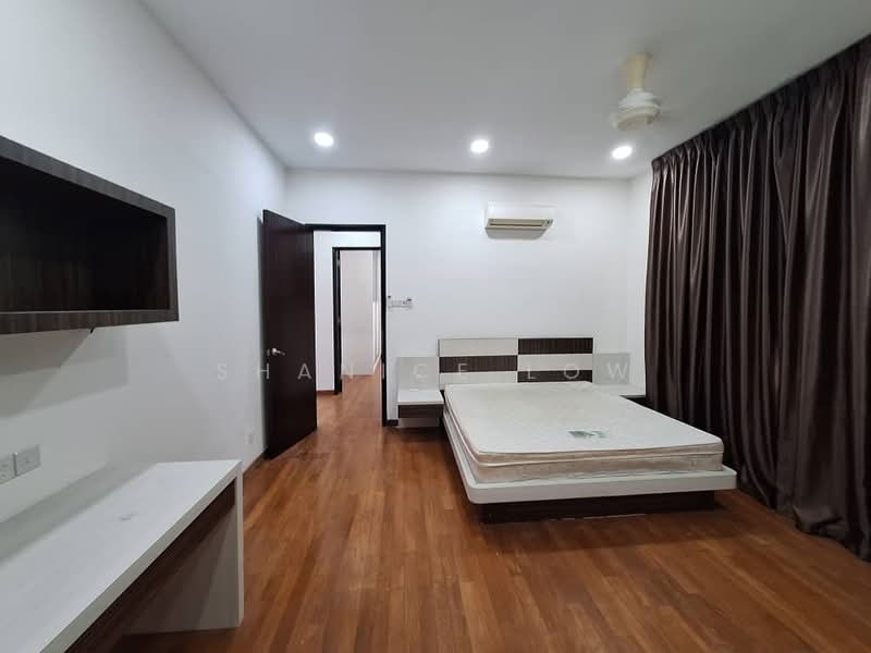 Bungalow for Rent in Bandar Puteri Puchong (Puchong) - Shanice Low - Bedroom - PropertyGuru.com.my