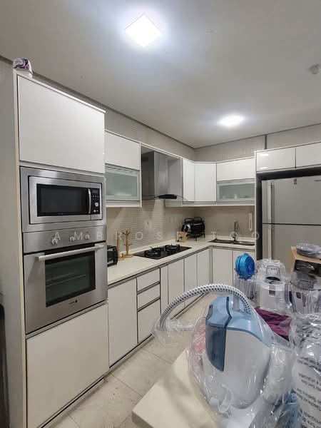 The Capsquare Residences untuk Untuk Dijual - RM 1,000,000, Mac 2026 - Kitchen - PropertyGuru.com.my