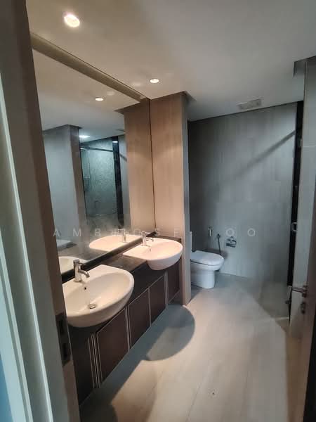 The Capsquare Residences untuk Untuk Dijual - RM 1,000,000, Mac 2026 - Bathroom - PropertyGuru.com.my