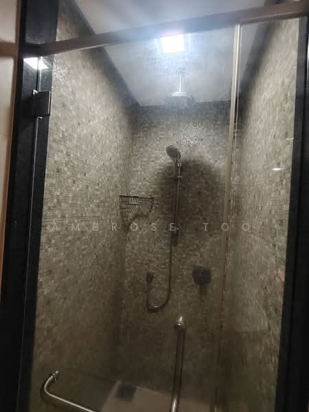 The Capsquare Residences untuk Untuk Dijual - RM 1,000,000, Mac 2026 - Bathroom - PropertyGuru.com.my