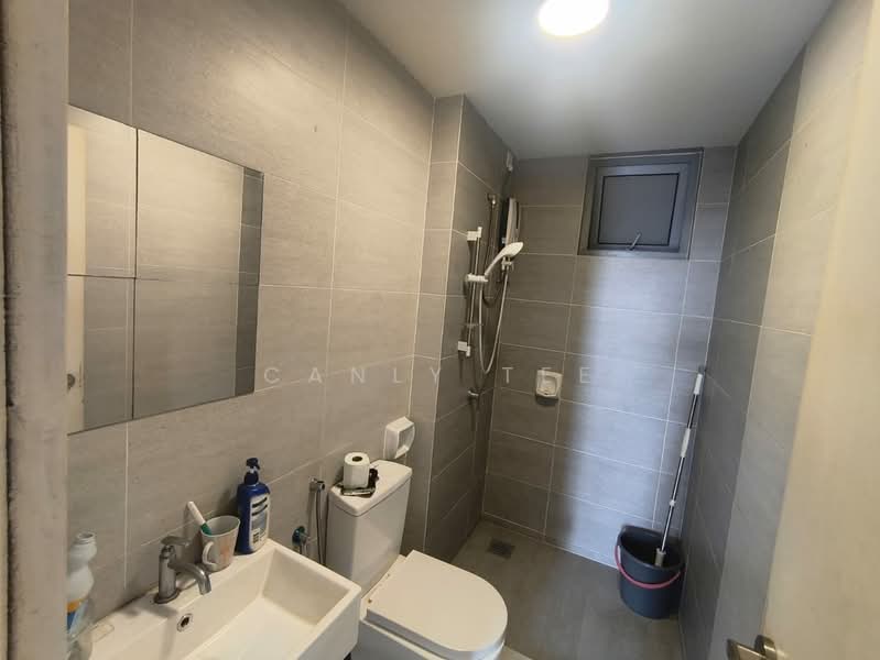 Gravit8, Klang untuk Untuk Disewa - RM 1,800 /bulan, Apr 2026 - Bathroom - PropertyGuru.com.my