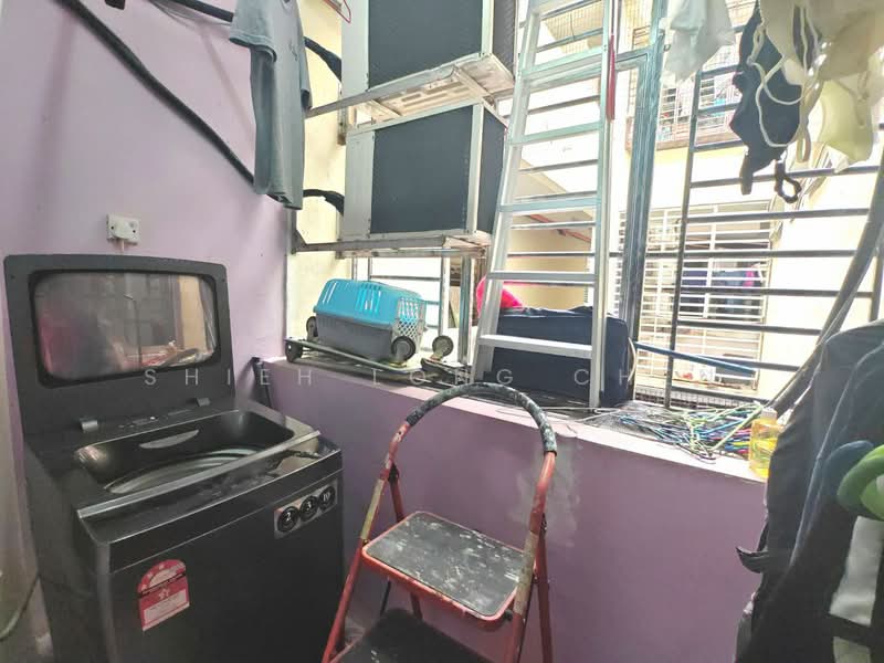 Apartment for Sale at Indah Court Apartment - Shieh Long Chen - Balcony - PropertyGuru.com.my