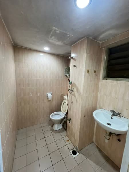 Apartment for Rent at Aman Dua - Yen Ching - PropertyGuru.com.my