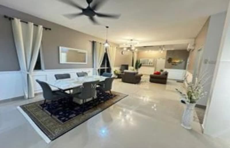 Townhouse for Rent in Cybersouth (Dengkil) - Hamizah . - Dining Room - PropertyGuru.com.my