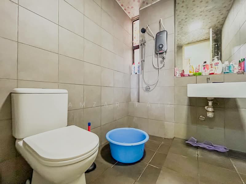 Service Residence for Sale at MKH Boulevard - Amzar Faiz - Bathroom - PropertyGuru.com.my