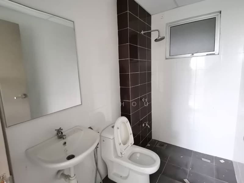 Apartment for Sale at Residensi Alam Damai (PR1MA @ Alam Damai) - TC Hou - Bathroom - PropertyGuru.com.my
