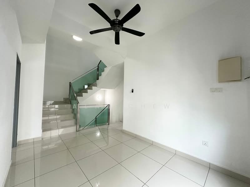 Cluster House for Sale in Taman Mutiara Mas (Skudai) - Alan Chew - Interior - PropertyGuru.com.my