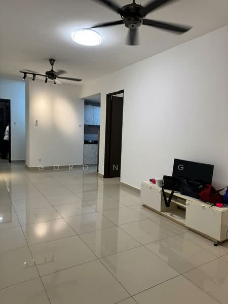 Service Residence for Sale at Symphony Tower (Menara Simfoni) - Gordon Ling - Living Room - PropertyGuru.com.my