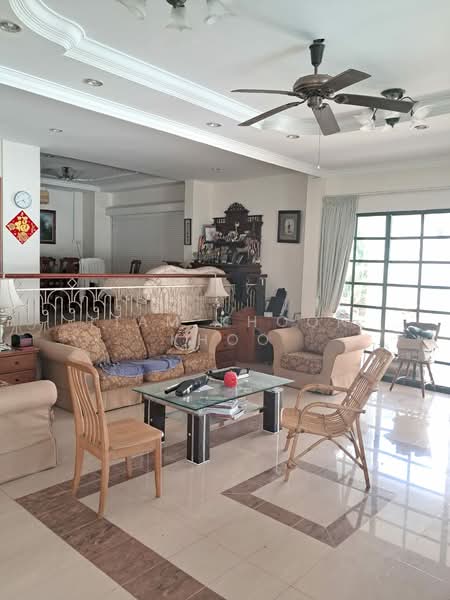 Semi-Detached House for Sale in Jelutong Timur (Jelutong) - Liam Khoon Khoo - Living Room - PropertyGuru.com.my