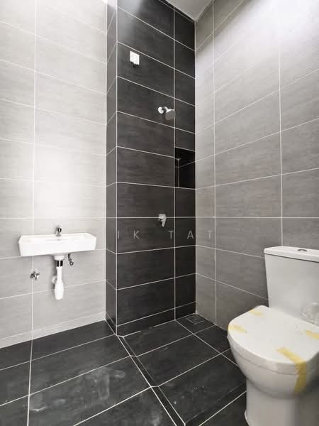 2-storey Terraced House for Sale in Bandar Dato Onn (Tebrau) - Yik Tat - PropertyGuru.com.my
