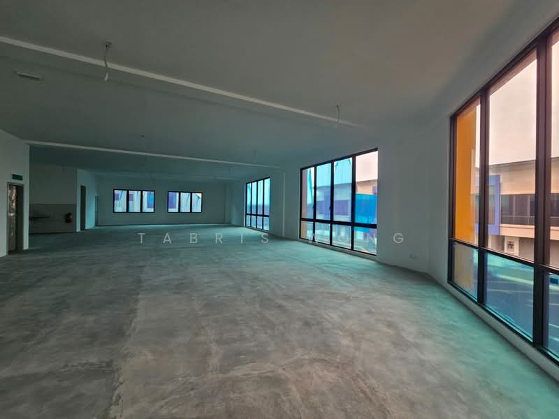 Shop / Office for Sale in Seksyen 35 (Shah Alam) - Tabris Wong - Interior - PropertyGuru.com.my