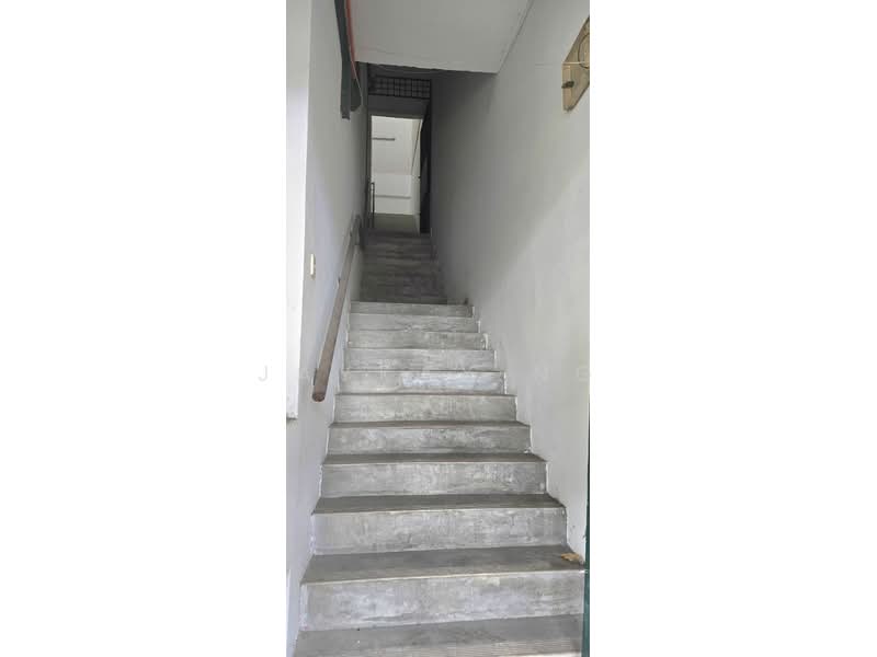 Office for Rent in Jalan Ipoh (Kuala Lumpur) - Jaykay Ng - Entrance - PropertyGuru.com.my