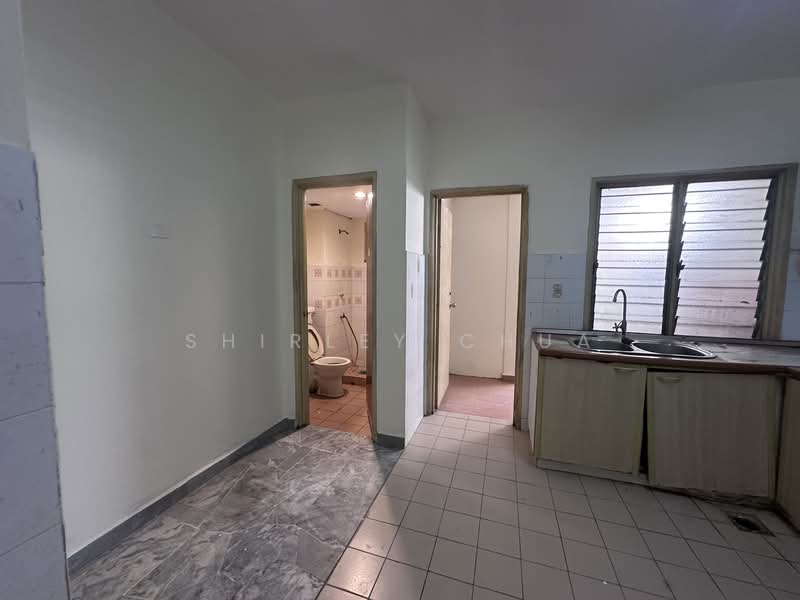 BK5 untuk Untuk Dijual - RM 695,000, Apr 2026 - Kitchen - PropertyGuru.com.my