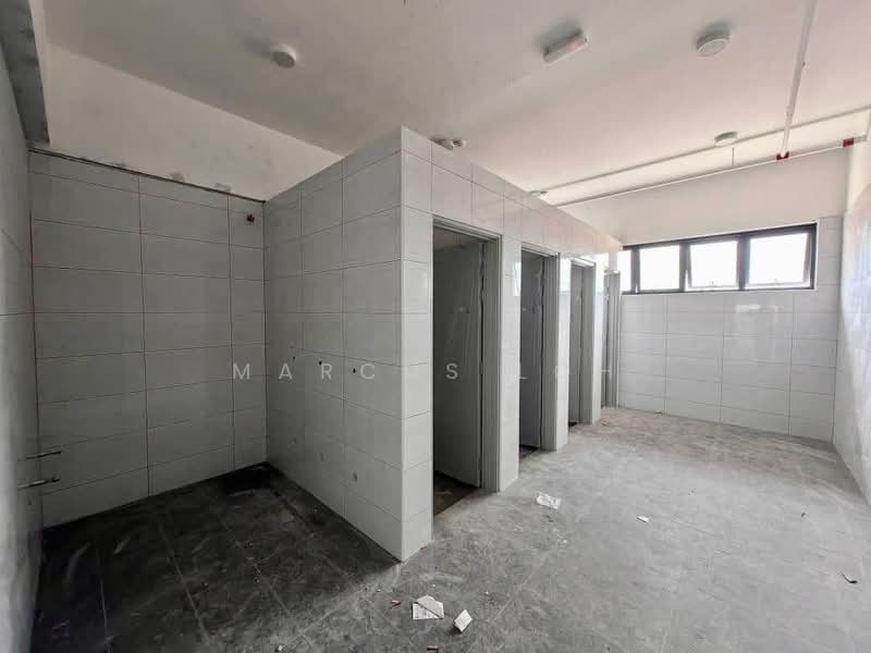 Detached Factory for Rent in Taman Senai Jaya (Senai) - Marcus Loh - Bathroom - PropertyGuru.com.my