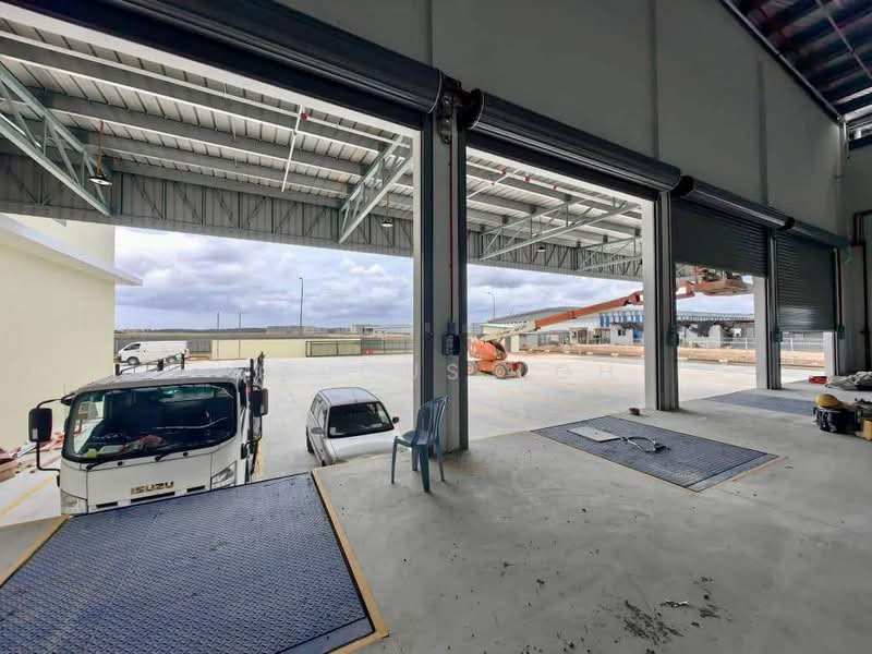Detached Factory for Rent in Taman Senai Jaya (Senai) - Marcus Loh - Exterior - PropertyGuru.com.my