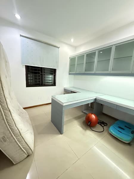 Cluster House for Sale in Austin Heights (Tebrau) - Sharon Ng - Study - PropertyGuru.com.my